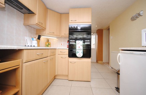 East Wittering Apartment | Cottage for two close to the beach