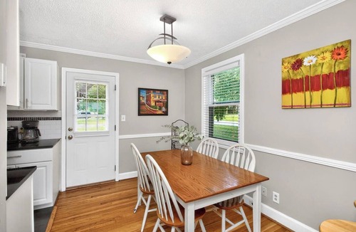 Nashville House | Cottage, Great Location Downtown/Airport 4 beds