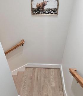 Lexington House | Cottage on Conrad