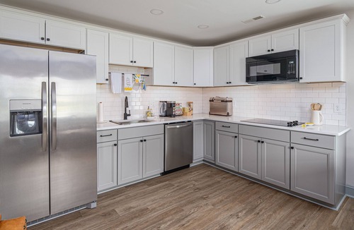Farmville House | Cottage on Main Downtown