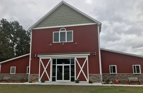 New Bern Cottage | Cottage Suite 194*