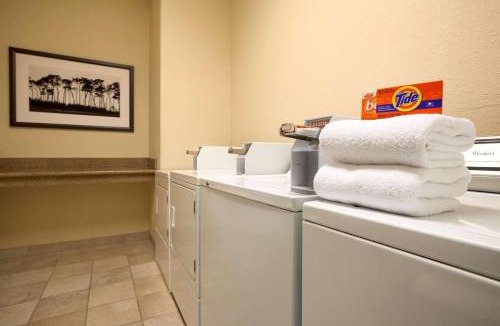 Winterville Hotel | Country Inn & Suites by Radisson, Greenville, NC