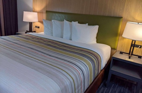 Pennington Bend Hotel | Country Inn & Suites by Radisson, Nashville, TN