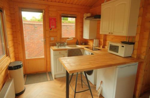 Cockernhoe Cabin | Countryside Log Cabin