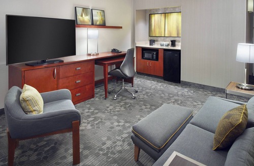 SouthPark Hotel | Courtyard by Marriott Charlotte Southpark