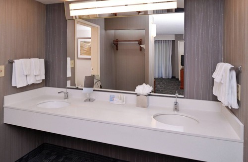 Gastonia Hotel | Courtyard by Marriott Charlotte Gastonia