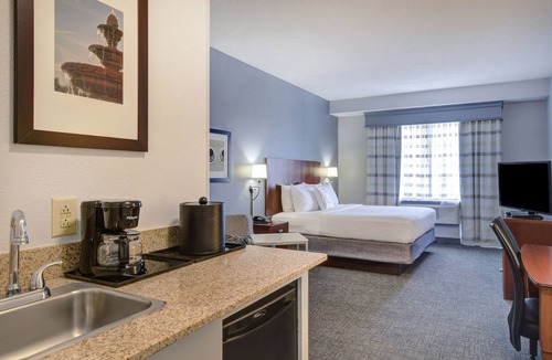 Crabtree Hotel | Courtyard by Marriott Raleigh Crabtree Valley