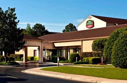 Terry Sanford Hotel | Courtyard by Marriott Fayetteville