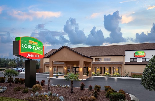Wilmington Hotel | Courtyard by Marriott Wilmington/Wrightsville Beach