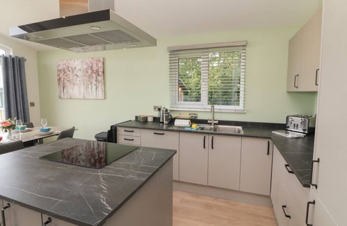 Hele Cabin | Cove Lodge, Ilfracombe, Devon.
