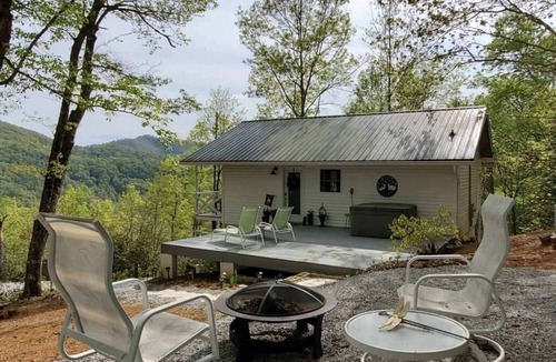 Franklin Cabin | Cowee Cliff House