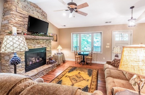 Otto House | Coweeta Rapids