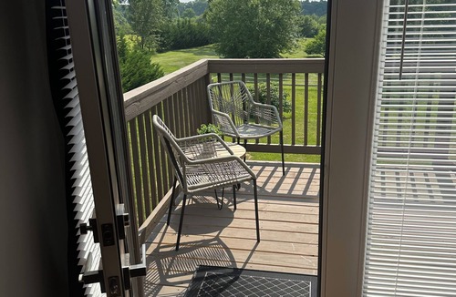 Hickory Apartment | Cozy 1-bedroom apartment with AC and WiFi in charming Hickory