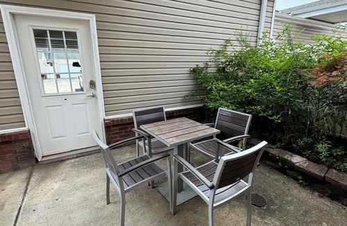 Madison House | Cozy 1Lvl 2BR Townhome near HSV Airport.