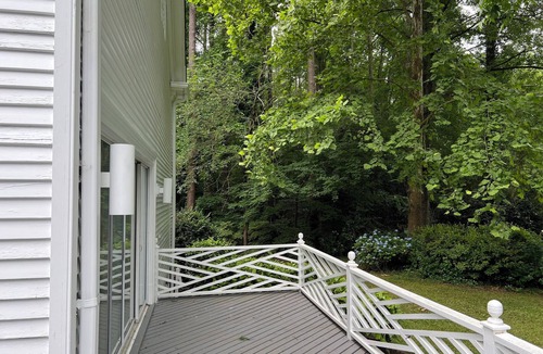 Goldsboro House | Cozy 2 Bedroom Luxury stay at the W. Wing of an astonishing majestic home