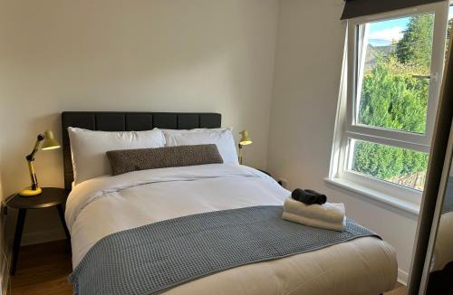 Liberton Apartment | Cozy 2 bedrooms with private parking space and garden