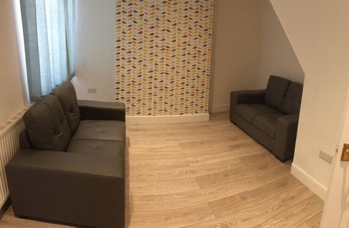Middlesbrough Apartment | Cozy 3BR Apartment in Kexgill