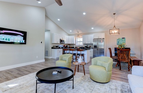 Weaverville House | Cozy and Clean, Pet and Family-Friendly Gem; Minutes to Asheville