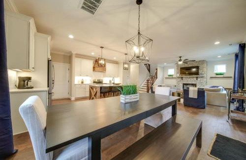 Belmont House | Cozy and Immaculate 4BR Modern Farmhouse Retreat