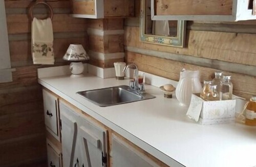 Elkin Cabin | Cozy cabin in the foothills of North Carolina