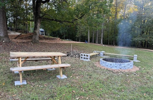 Camden RV Rental | Cozy chic Luxury Bell Tent Getaway near Kentucky Lake - sleeps up to 5!