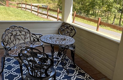 Green Mountain Cottage | Cozy Clover Dell Cottage on Jacks Creek, Near Burnsville, NC