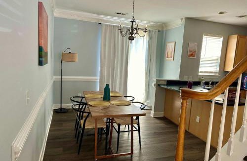 Cornelius House | Cozy Corner Oasis