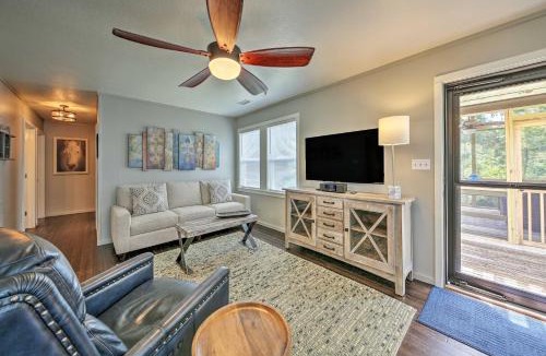 Frisco House | Cozy Cottage Less Than 2 Mi to Cape Hatteras Natl Shore!