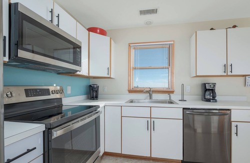 Carolina Dunes House | Cozy Home in Carolina Dunes Perfect to Explore the Heart of Duck