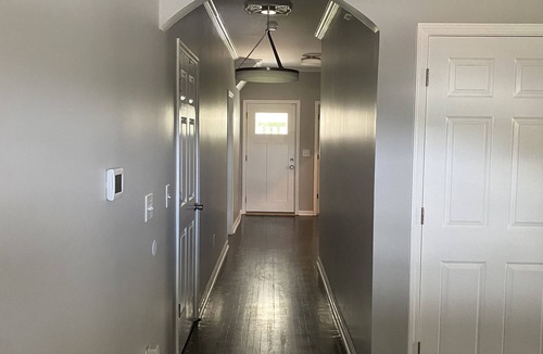 High Point House | Cozy House Near Downtown