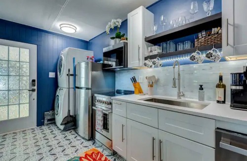 Winston - Salem House | Cozy King Blue H2O Staycation , Stock Tank Pool, Hot Tub, Fire Pit Pets OK!