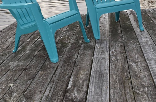 Southmont Cottage | Cozy lake front cottage with boat dock
