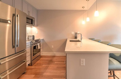 Asheville Apartment | Cozy Modern Downtown Condo with Balcony