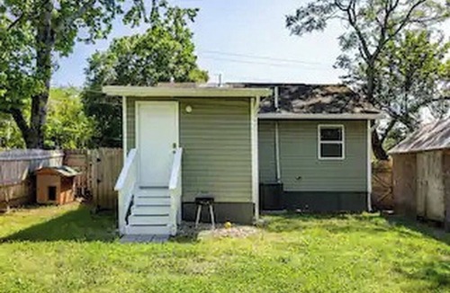 Statesville House | Cozy, Newly Updated 2 Bedroom