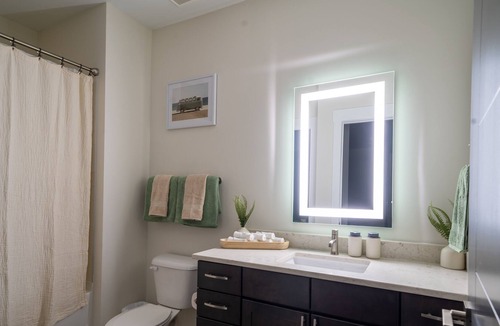 North Charlotte Condo | Cozy Oasis in NoDa: Near Uptown & Vibrant Dining