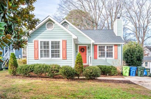 Raleigh House | Cozy Pet friendly home-Raleigh