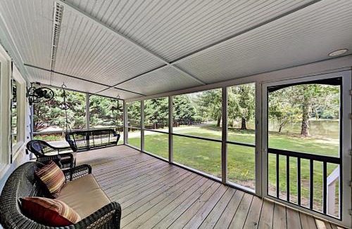 Flat Rock House | Cozy Pines