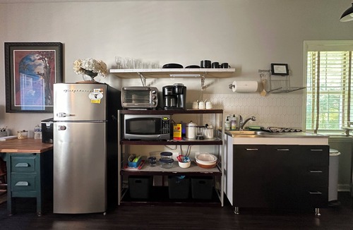 Northeast Raleigh Apartment | Cozy Private Guest House near Neuse River, Pet-Friendly!