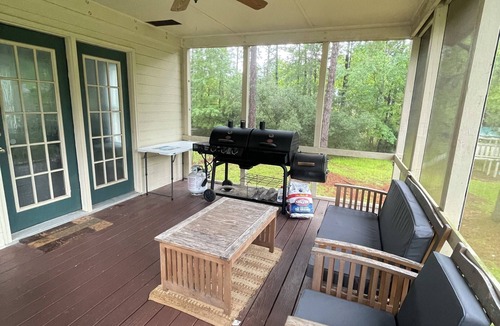 Pine Forest House | Cozy private room with beautiful scenery near post