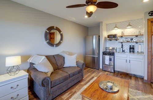 Apple Ridge Apartment | Cozy Studio w/ Mountain Views by Blowing Rock
