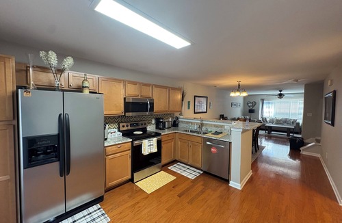 Brier Creek Country Club House | Cozy Townhouse in Brier Creek RDU