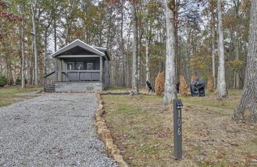 Tracy City House | Cozy Wooden Cabin Surrounded by Trees in Monteagle, Tennessee