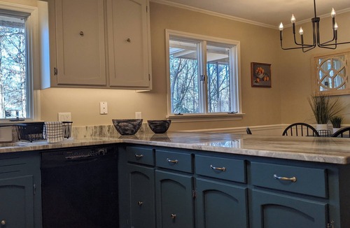 Southeast Raleigh House | Cozy Woodland Retreat 3-bed-2 bath house on 5 acres