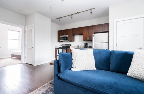 Hillsboro Village Apartment | CozySuites Music Row Elegant 1BR in Nashville! 21