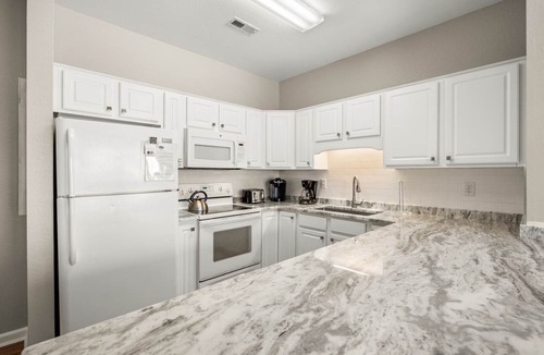 Kill Devil Hills Condo | CR102 - Sea La Vie by First Flight Rentals