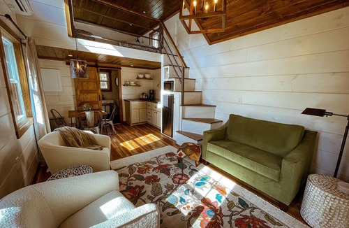 Old Fort Cabin | Creek Cabin