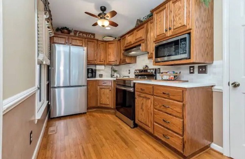 Millers Creek Cabin | Creekside Cabin near Blue Ridge Parkway