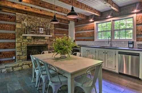 Frank Apartment | Creekside cabin w/hot tub, fireplace & trail
