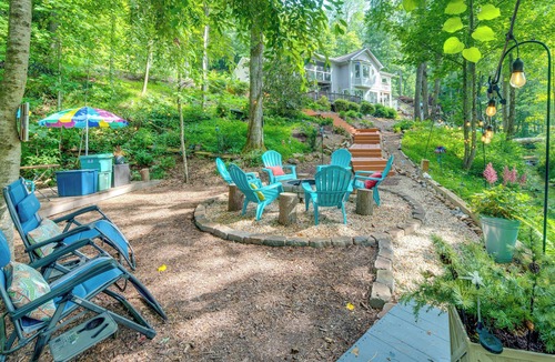 Hendersonville Apartment | Creekside Hendersonville Haven: Hot Tub & Fire Pit