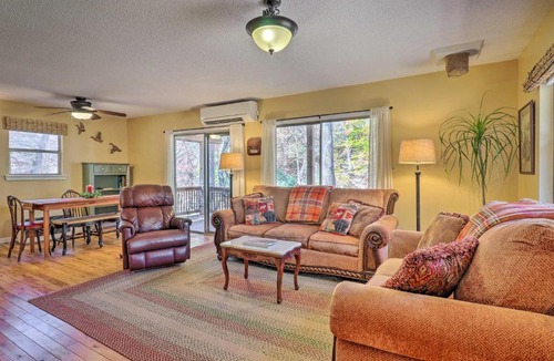 Mars Hill House | Creekside Retreat with Deck, 18 Miles to Wolf Ridge